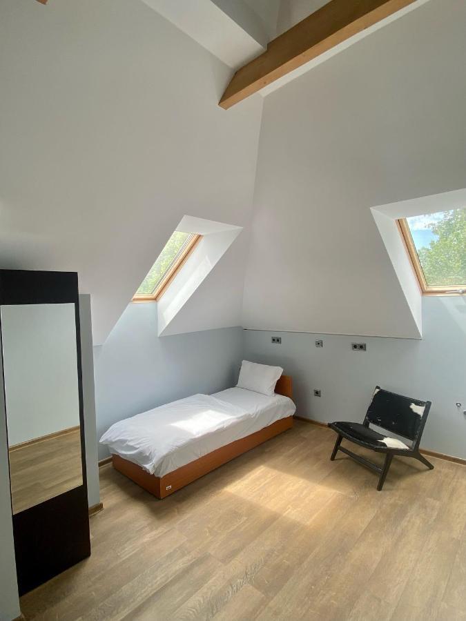 The One Apartman (Adults Only) Aparthotel Siófok Exterior foto